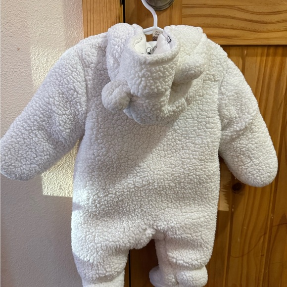 Adorable White Teddy Bear Baby Onesie - Picture 2 of 5